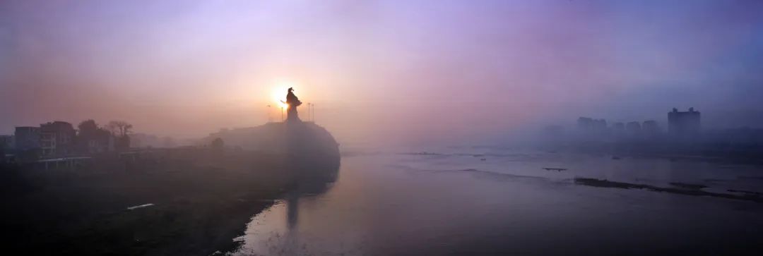 【上饶天下SHOW之铅山县】百年浮桥沧桑，百里信江画廊，辛弃疾巨雕缘何背城北望？