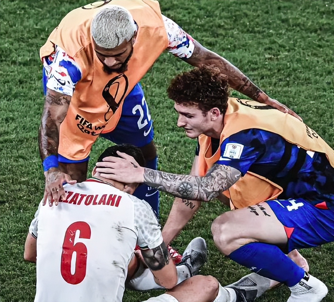 周星驰反转片段,周星驰爆笑反转