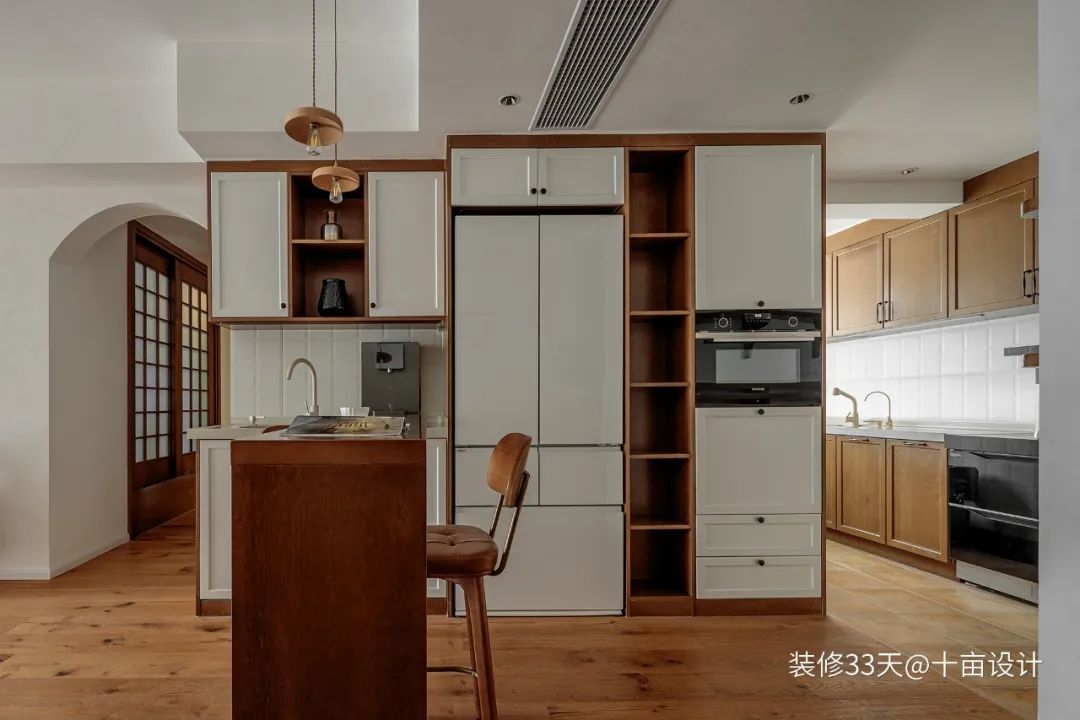 橱柜放冰箱冰箱凸出,冰箱比橱柜凸出20cm怎么处理美观