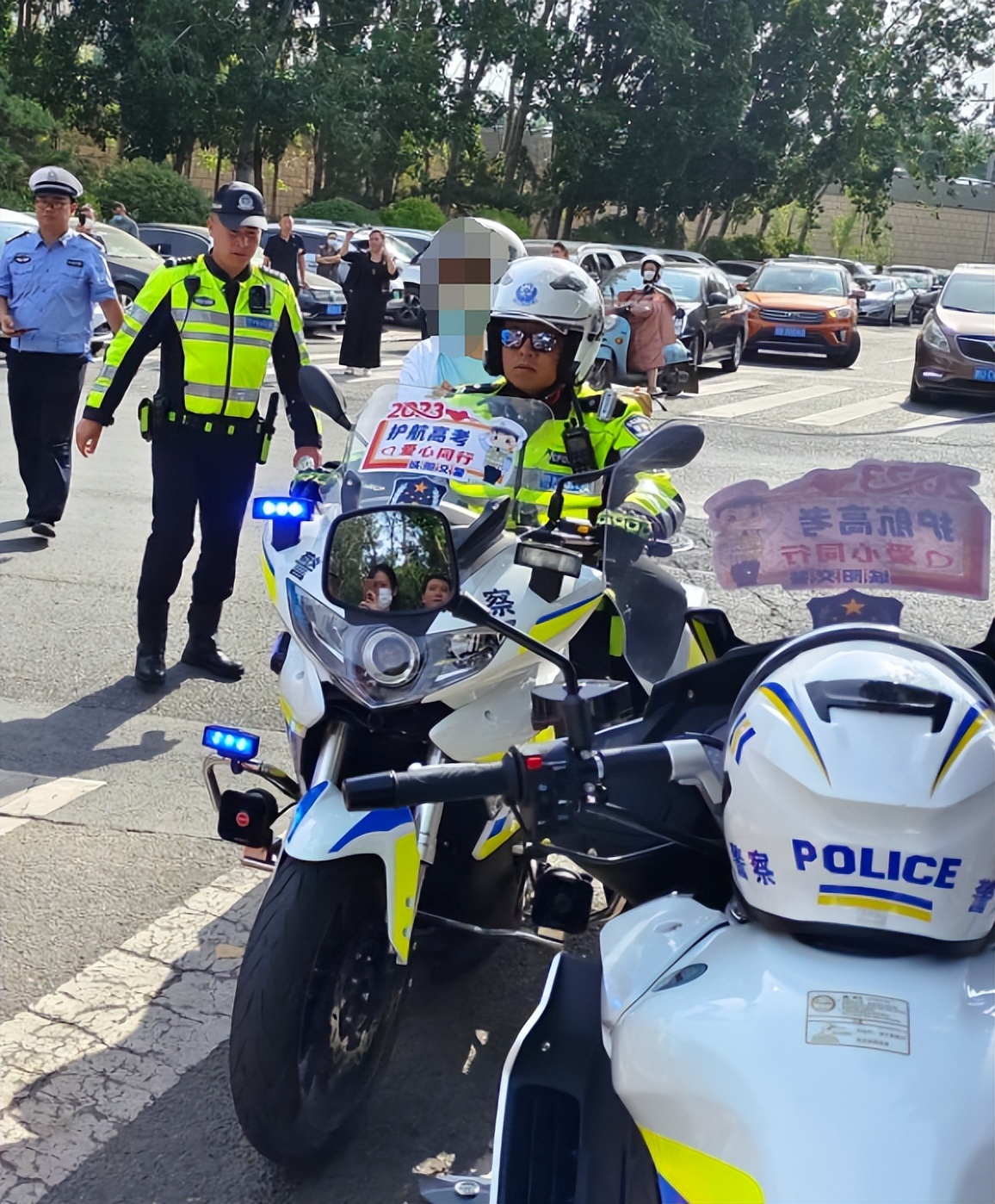 刚刚，青岛5万多勇士霸气走进战场！少年，此去何求？夺盛名、拔头筹、争魁首、独占鳌头！