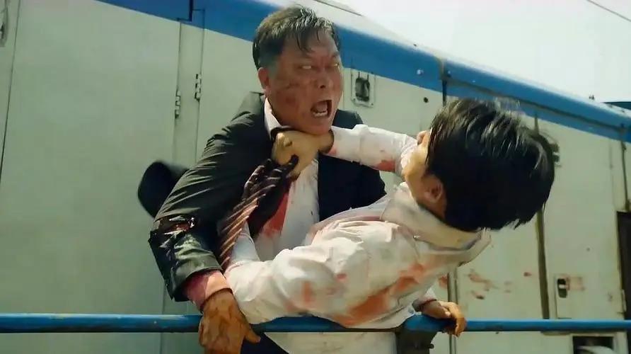 釜山行丧尸最惨结局,釜山行丧尸电影第一段