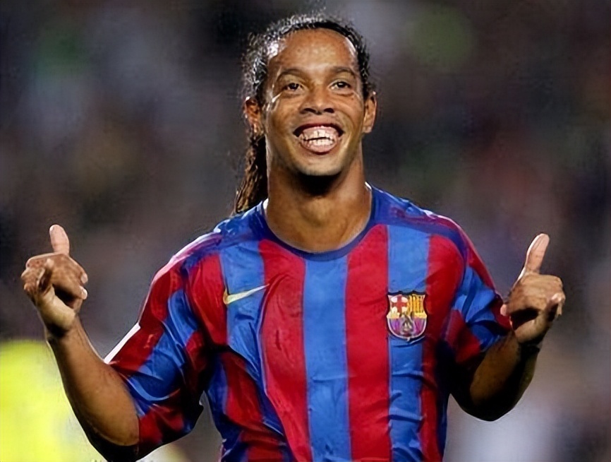 小罗足球生涯经典视频,小罗05-06赛季无敌盘带集锦