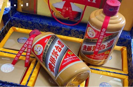 同样茅台为什么酒不一样多,为什么同样的茅台比散瓶贵