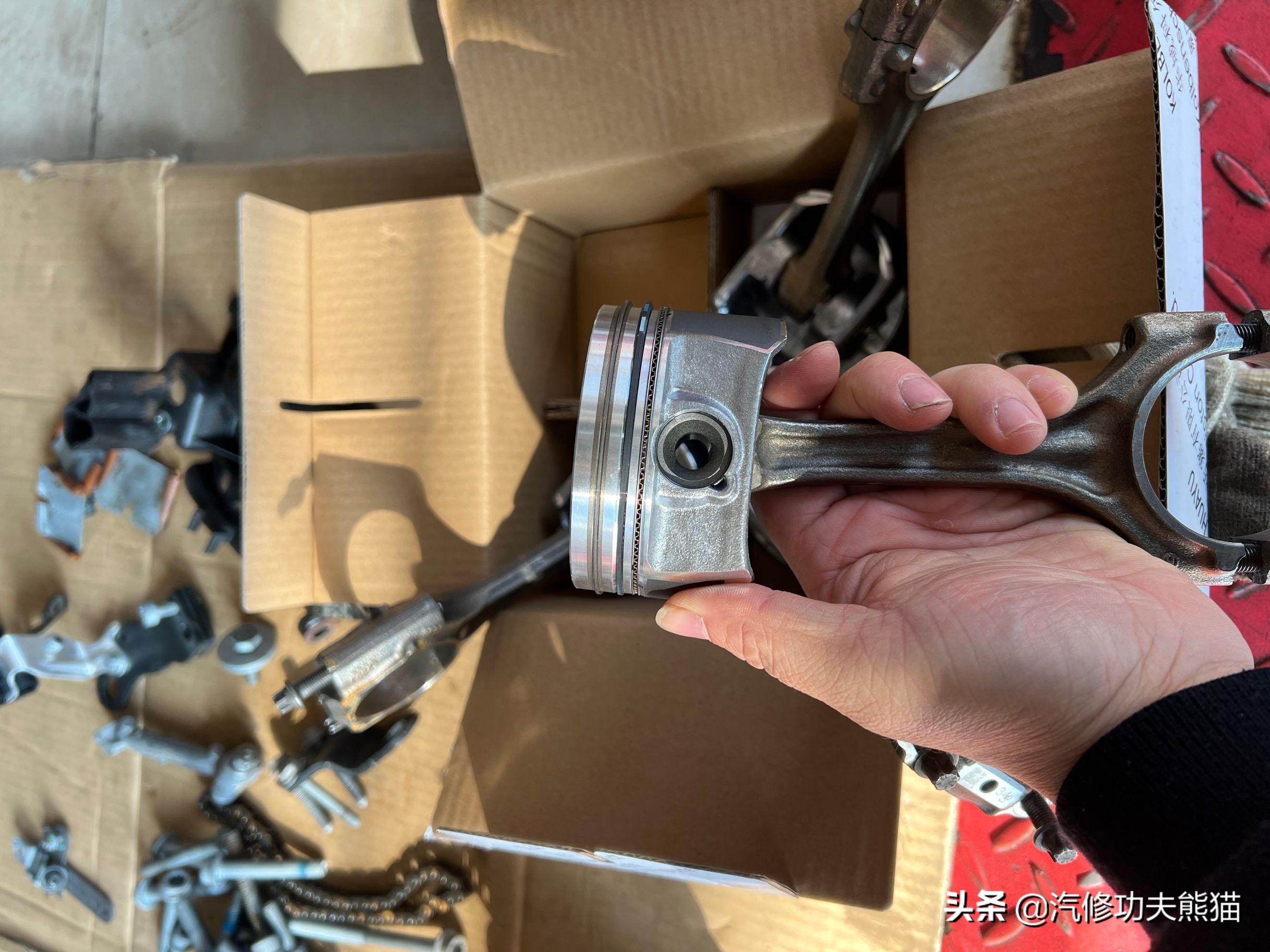 奥迪大众保时捷烧机油专修,2.0t奥迪a6烧机油吗