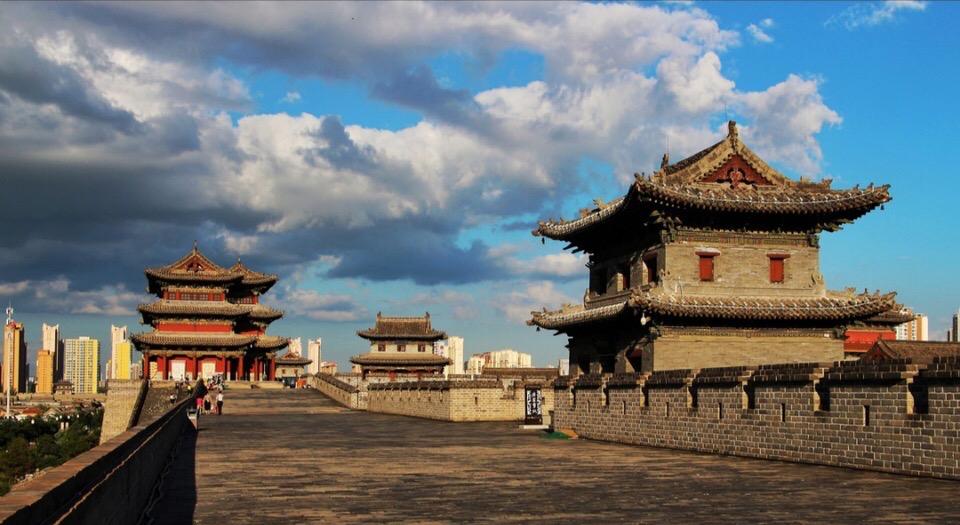 耿彦波：我觉得城市建设是春天挨骂，夏天就好一点，秋天就有收获