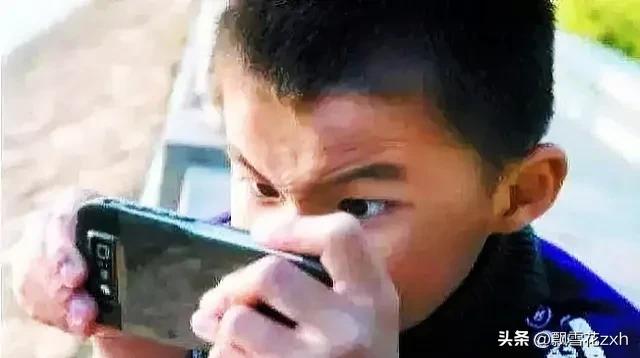 老美的“奶头乐”计划让普通人醉生梦死，让富人安心数钱