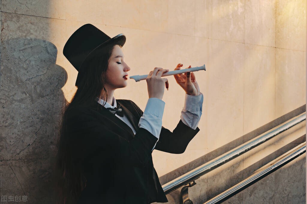 在唱歌之前如何正确的发音,在唱歌前怎样才能唱得好听