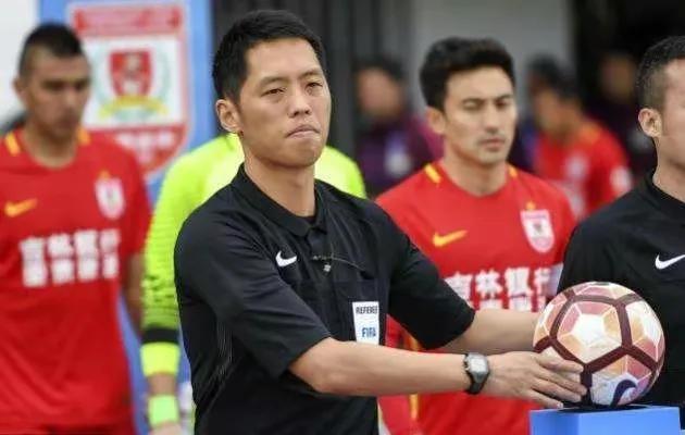 中超裁判甘树然,中超历年最佳裁判