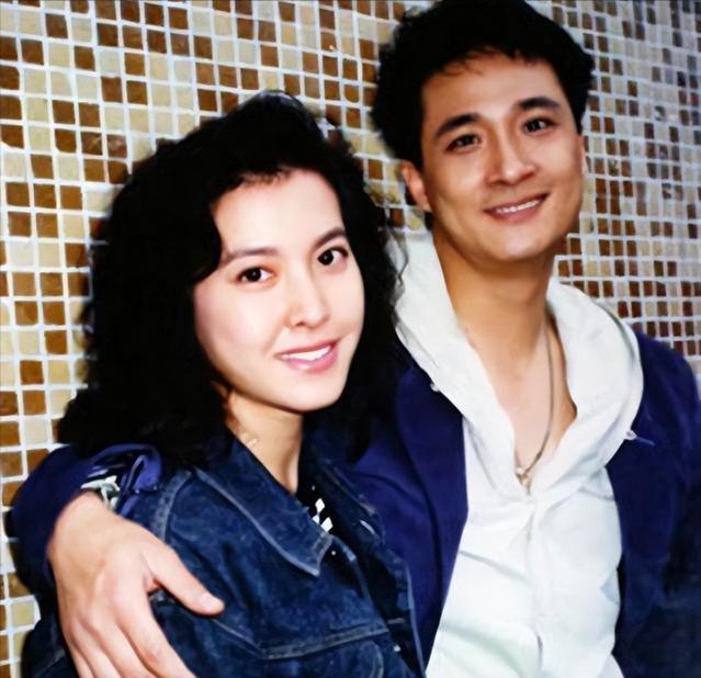 至尊36计梁家辉李婉华演的电影,经典港片刘德华与梁家辉