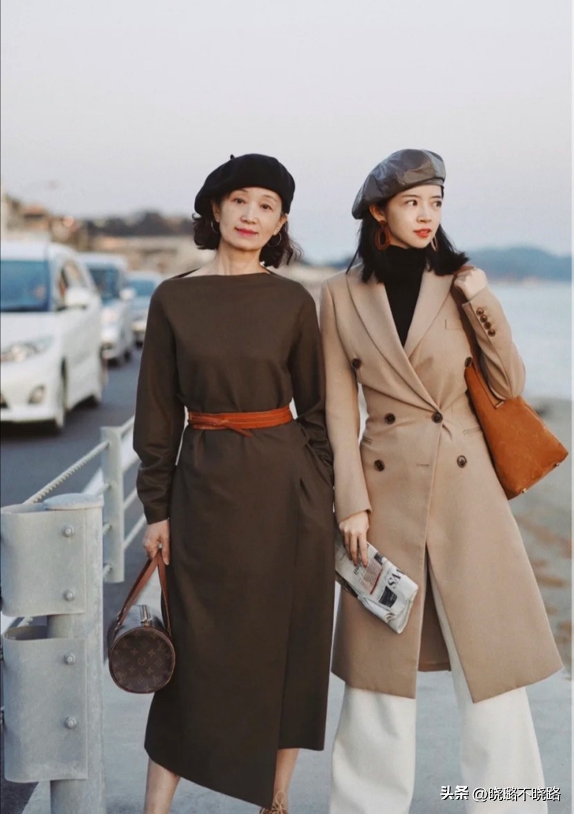 三木妈妈戴什么颜色的贝雷帽,三木妈妈的贝雷帽穿搭