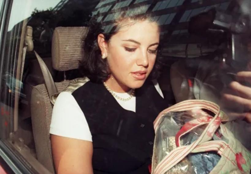 克林顿“拉链门”：美国最著名性丑闻，总统2年与实习生10次偷情