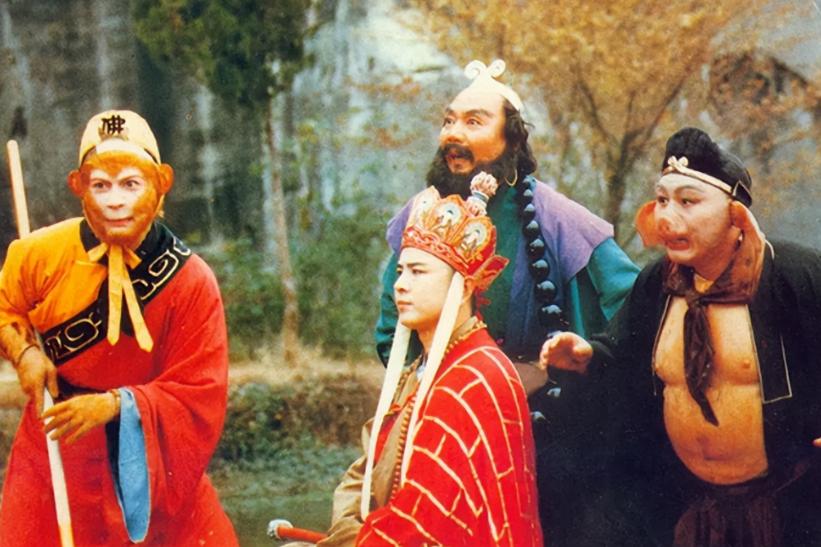 原来的六大名著何时改成四大名著,刚建国时的六大名著