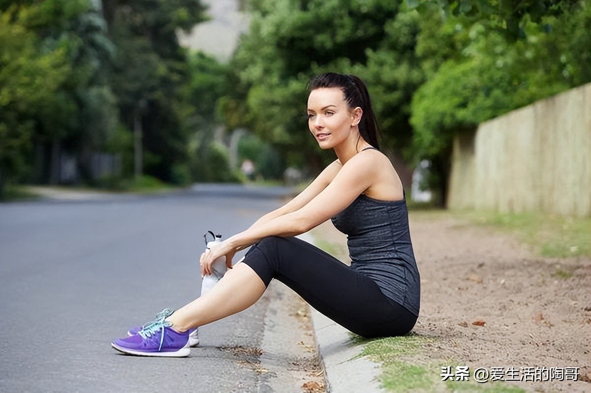 建议女人：春季变美多吃3物，少做2事，滋补养颜，面若桃花显年轻