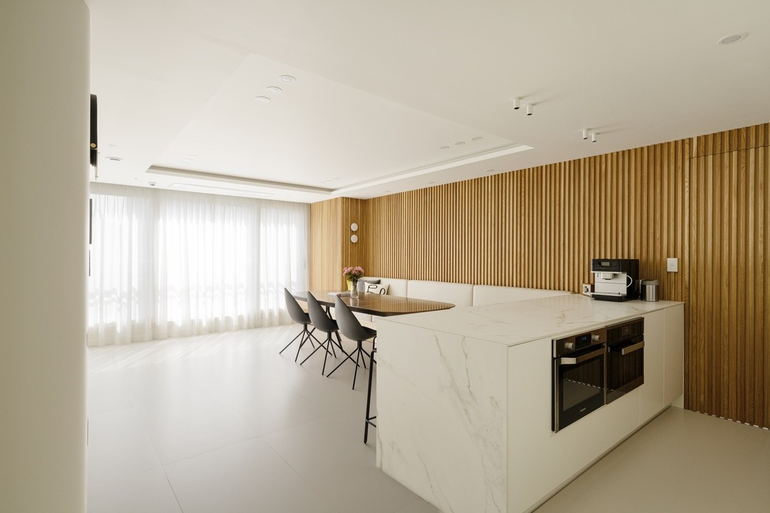 小客厅如何选沙发显得大,小客厅没有沙发如何做到简洁大气