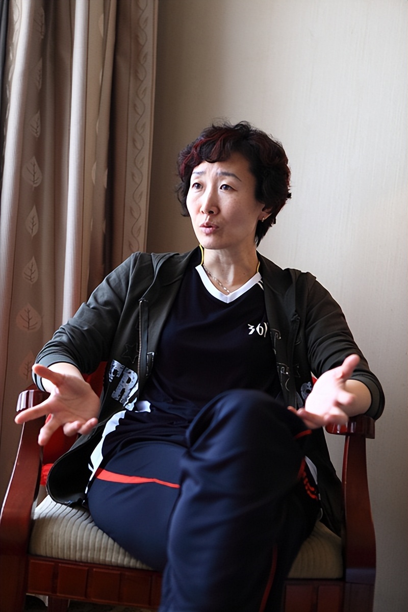 女排何琦崔咏梅,崔咏梅女排