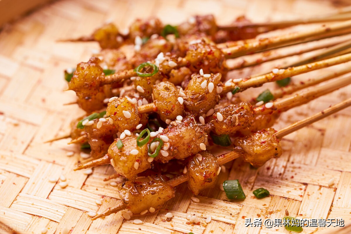 六十岁女人没孩子离婚后会怎么样,60岁的女人没有社保离婚了怎么活