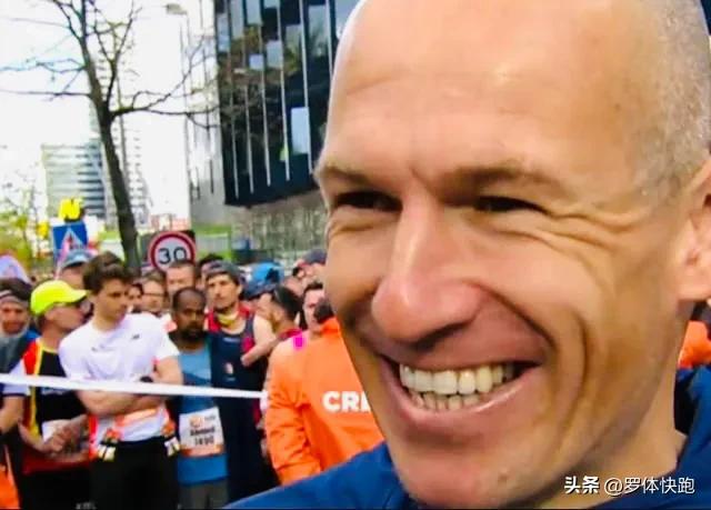 足坛牛人罗本视频,足球史50大巨星罗本