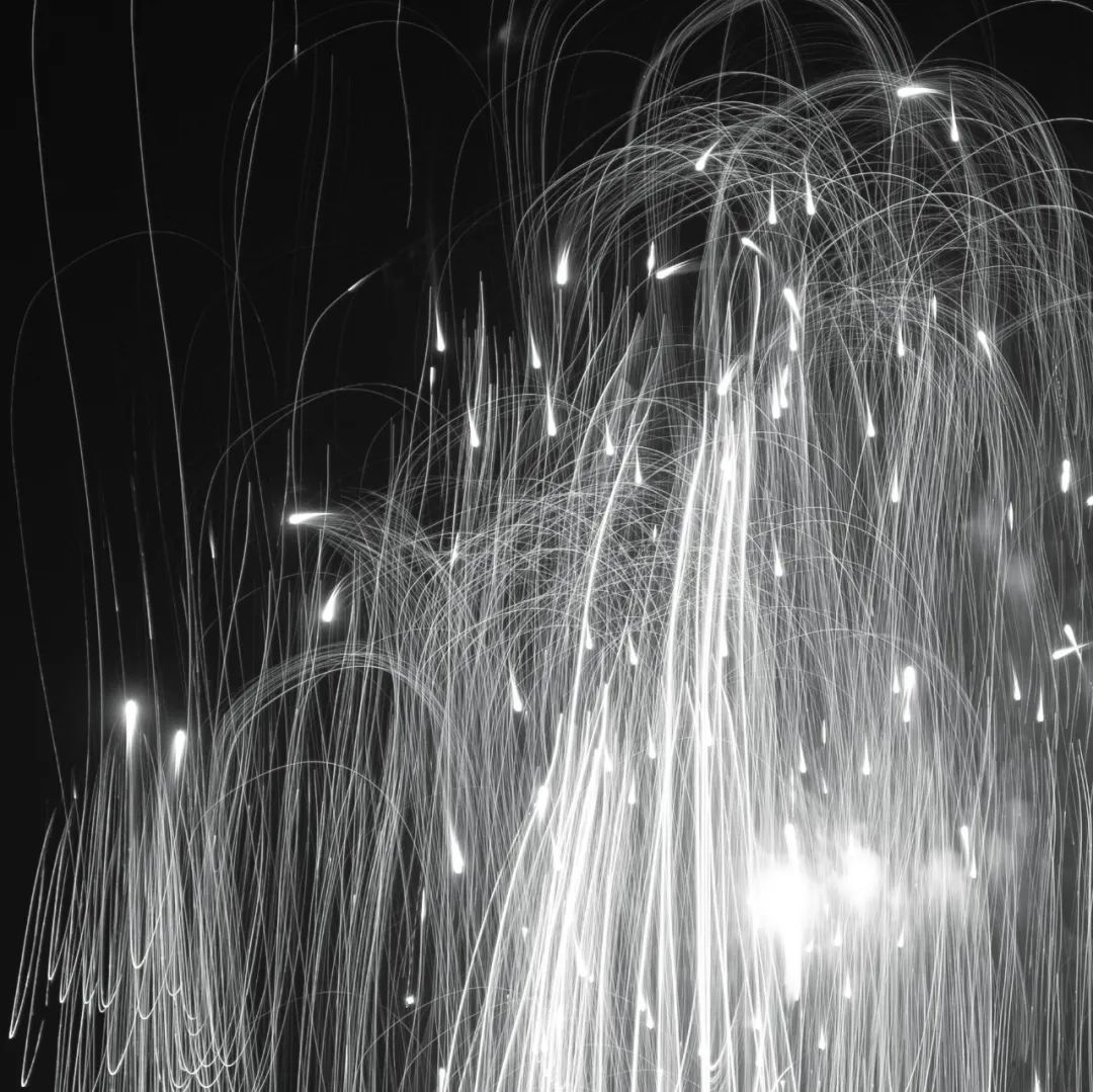 微信朋友圈背景图动态教程,背景图朋友圈高级感简约风