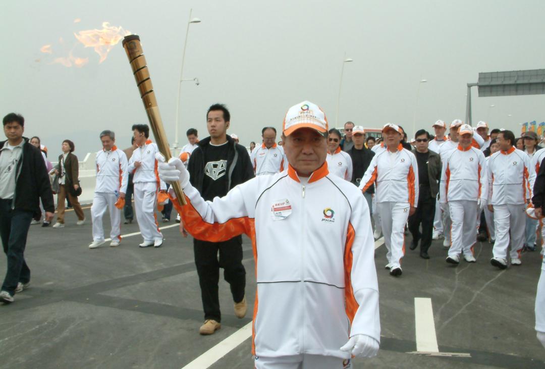 蓝琼缨因为什么去世,赌王二太蓝琼缨传奇的一生