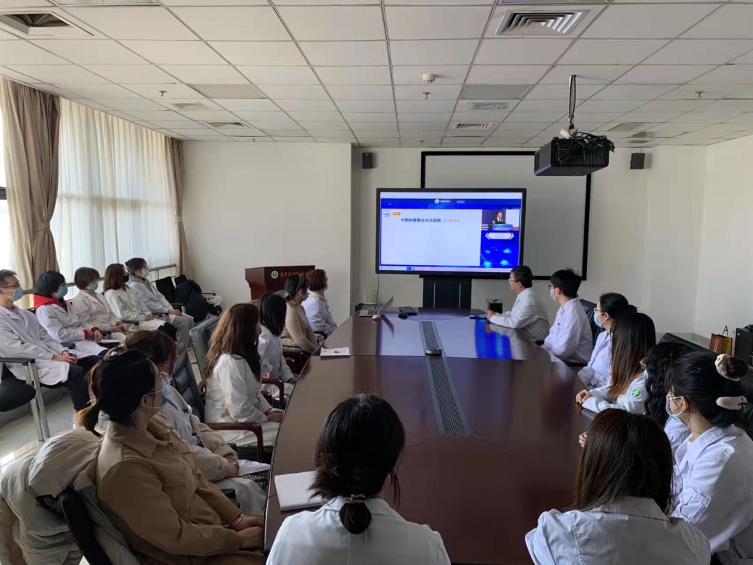 胶质瘤多学科诊治中国专家共识,近年来治疗脑胶质瘤最新研究进展