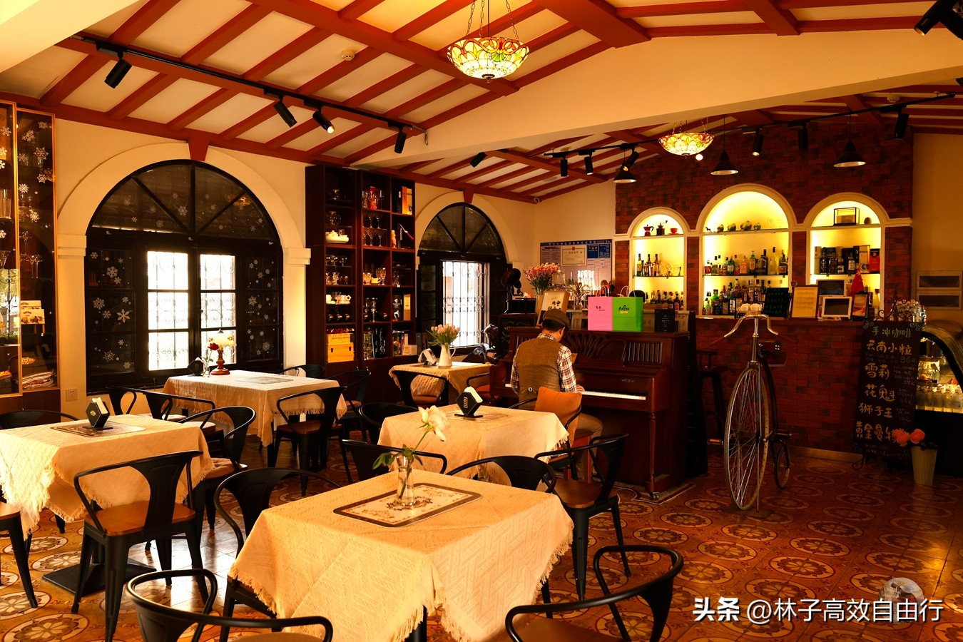 蒙自最好吃的过桥米线,去蒙自吃过桥米线