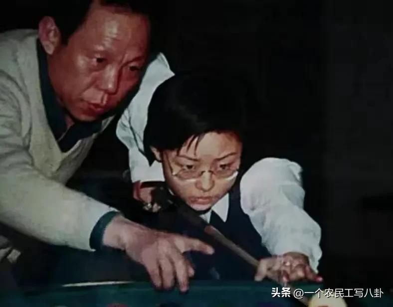 40岁潘晓婷身价8亿,九球天后潘晓婷40多岁仍然单身