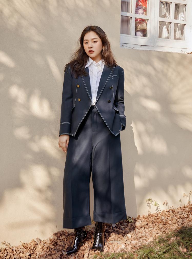 适合30-40岁穿的女装微胖,40-45岁高档大码女装微胖