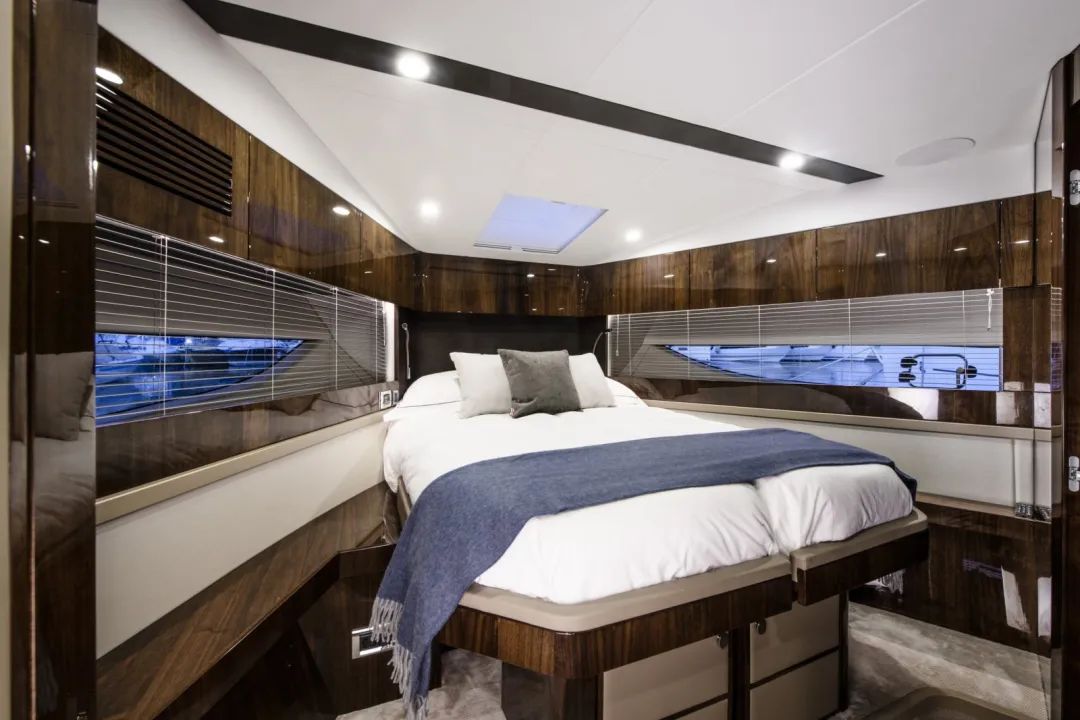 菲尔兰揭露第一批全新Targa40图片,首艘Targa45GT已售出至新加坡