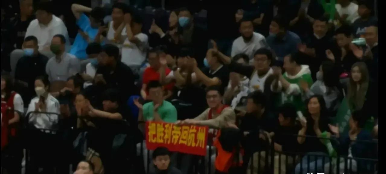 窒息防守大战,浙江42分虐爆辽宁14连胜