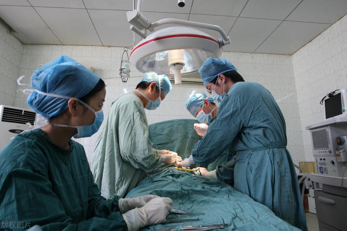 子宫切除导致膀胱瘘是医疗事故吗,切除子宫造成直肠瘘是医疗事故吗