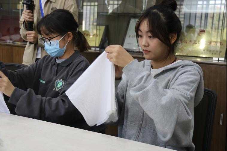 武汉软件工程职业学院在校学生,武汉软件工程职业学院春夏秋冬