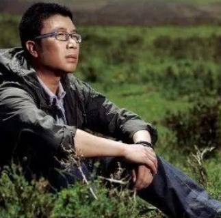 庞龙是怎么火起来的,靠一首歌赚三亿