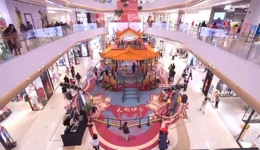 逛大集买年货的仪式感,逛商场买新衣