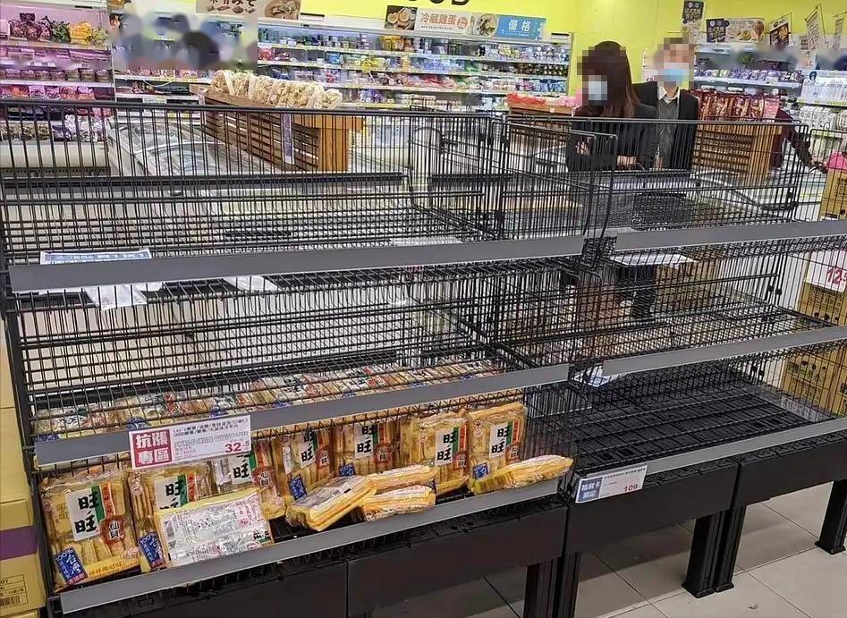 台湾企业旺旺有多牛?遭台本土疯狂*制抵**,旺旺:美国猪到台湾了