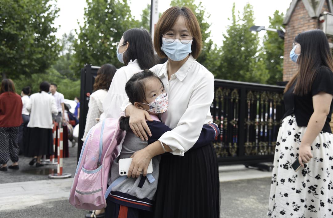 再见了，小盆友——9月19日成都家长成功“解除居家”……