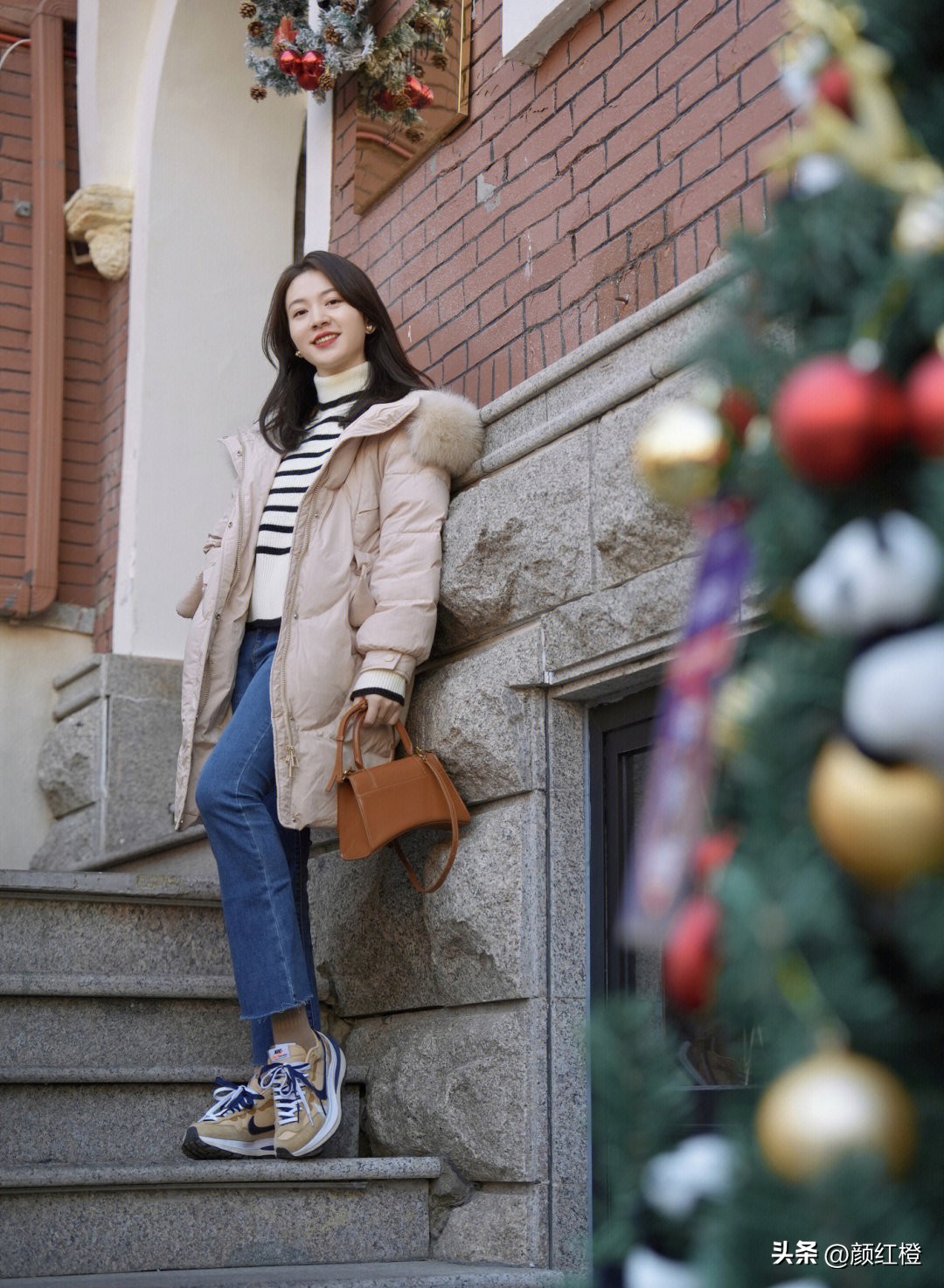 冬季羽绒服推荐显瘦好看,显瘦不臃肿的羽绒服冬季这样穿