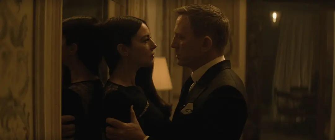 莫妮卡·贝鲁奇：意大利的国宝级女神