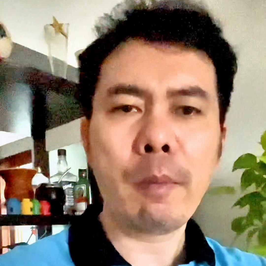 校园足球孩子的出路,孩子踢足球不敢抢球怎么办