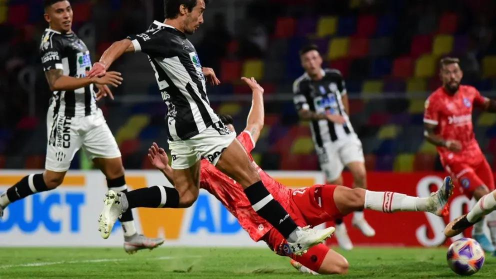 阿根廷小组赛第三场回放,阿根廷足球甲级联赛第三轮