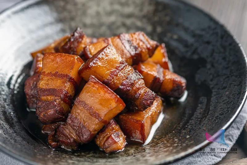 猪肉和牛肉哪个更营养价值高,牛肉和猪肉哪种营养更好