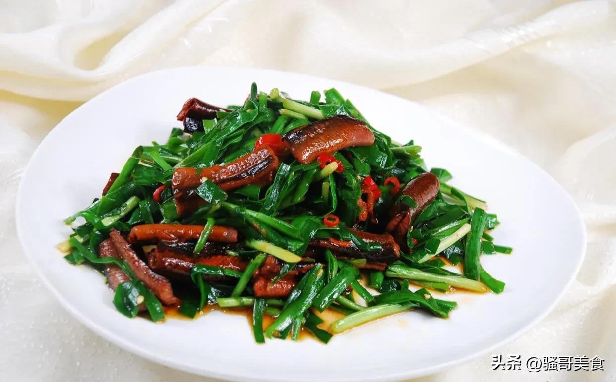 理发师惨遭离婚，转店买车游黄山，放飞自我