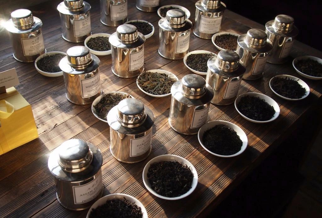 鏂囧湥鑼惰瘽,鏂囪儨鑼惰