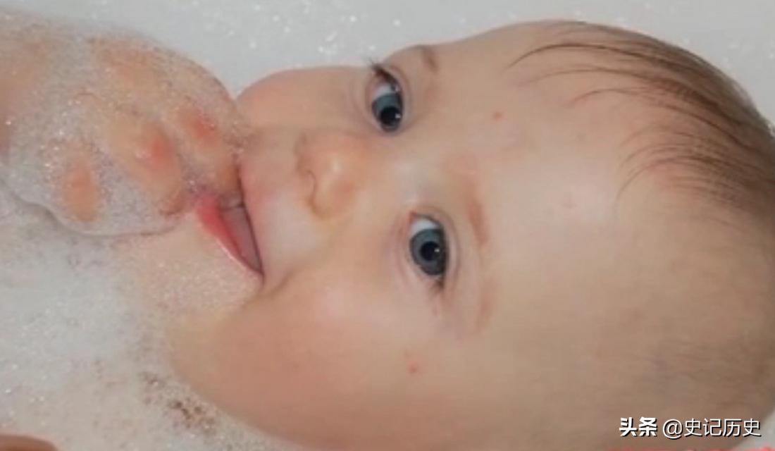 俄罗斯女孩中医治腿,俄罗斯女孩不会走路被中医治好