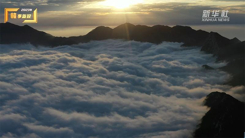 庐山美景诗句大全,庐山风景诗词