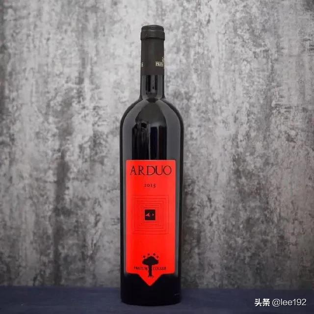 传奇球星皮尔洛纪录片,一代大师皮尔洛