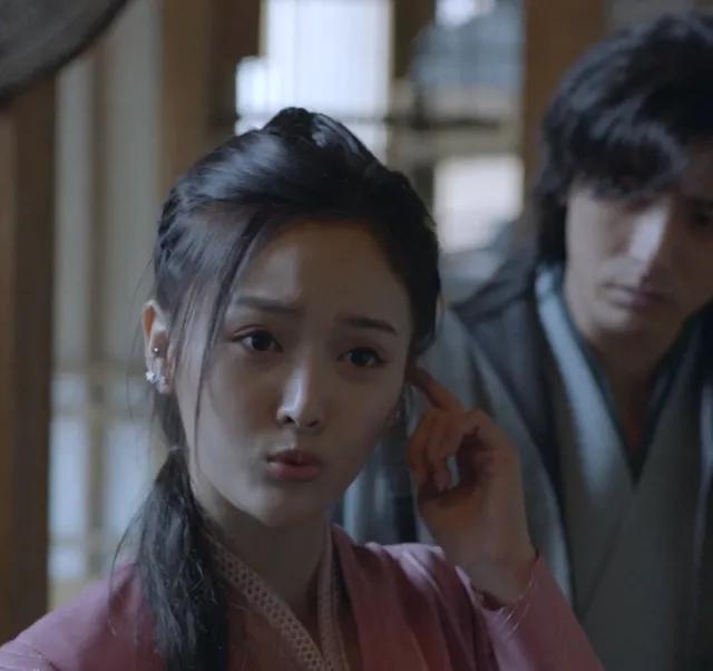 演4部剧，收入上亿元，日收入30万以上，娱乐圈的豪，无人可知