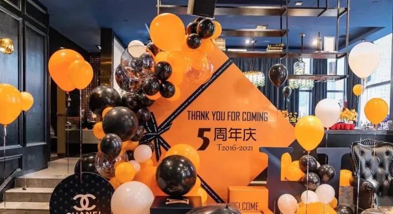 kt板创意效果图,气球kt板设计