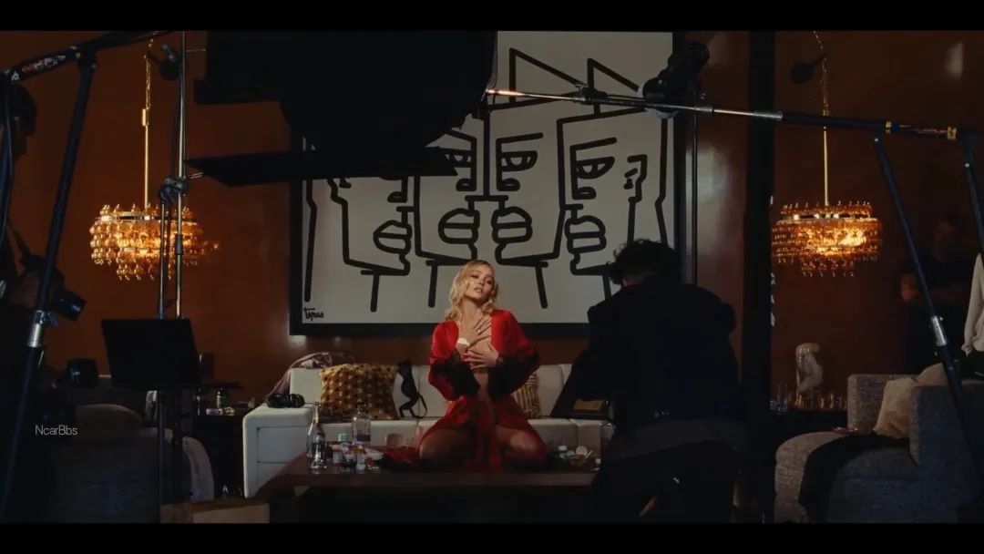 很欲很大胆，但它还是崩盘了