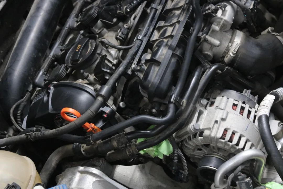 老迈腾b7换新款后新标,迈腾b7翻新哈尔滨