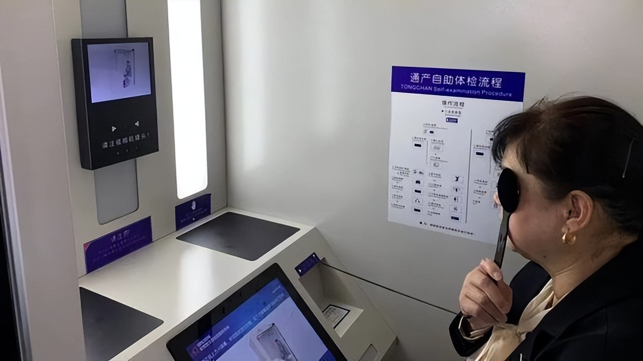 湖北黄冈：派出所里可以考摩托车驾照方便了